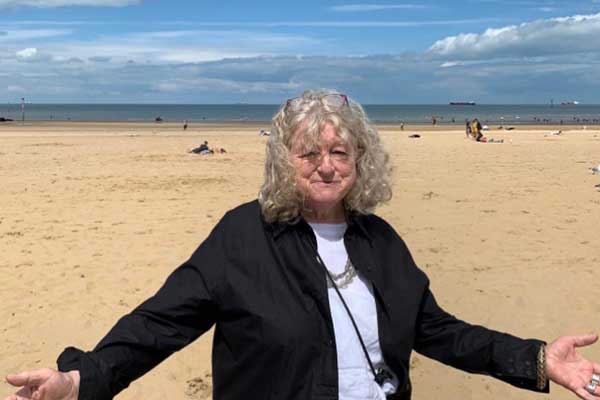 Jenny Beavan Bio
