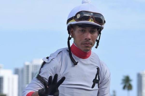 Jose Ortiz's Bio