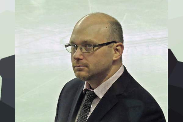 Andre Tourigny's biography