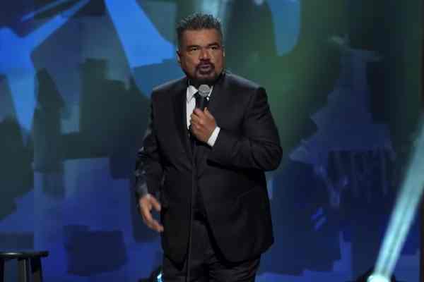 George Lopez Biography picture photo